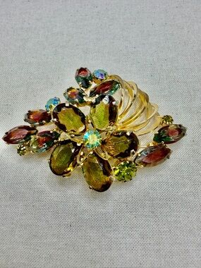 Vintage Watermelon Givre Glass Floral Brooch